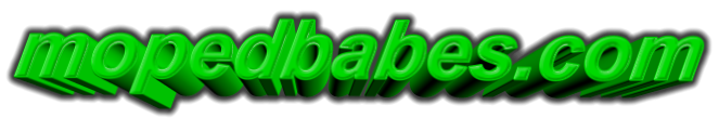 mopedbabes.com